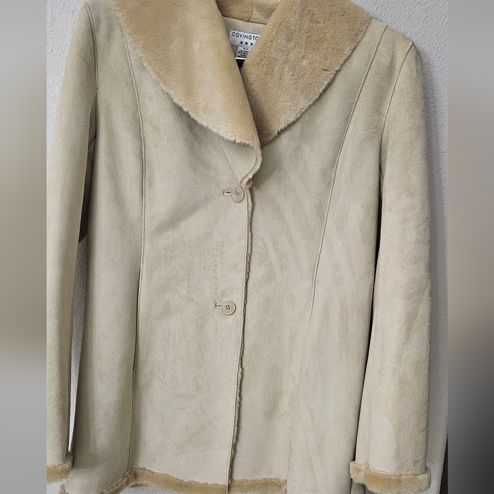 Coat - Picture 2 of 5